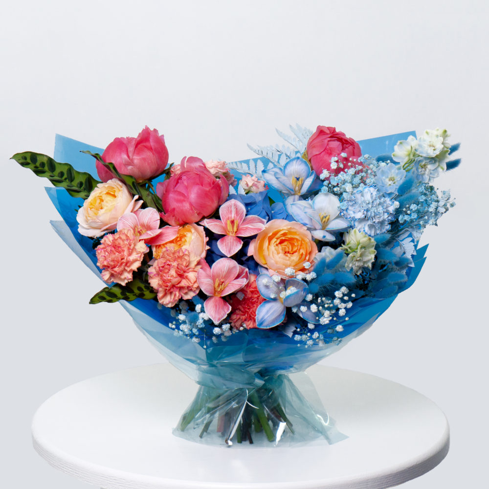 Букет в розово-голубой гамме №47 - купить цветы в Санкт Петербурге