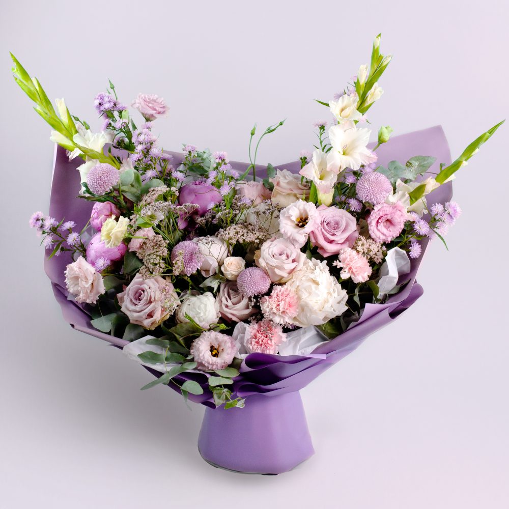 Букет лиловый с гладиолусами №91 - купить цветы в Санкт Петербурге